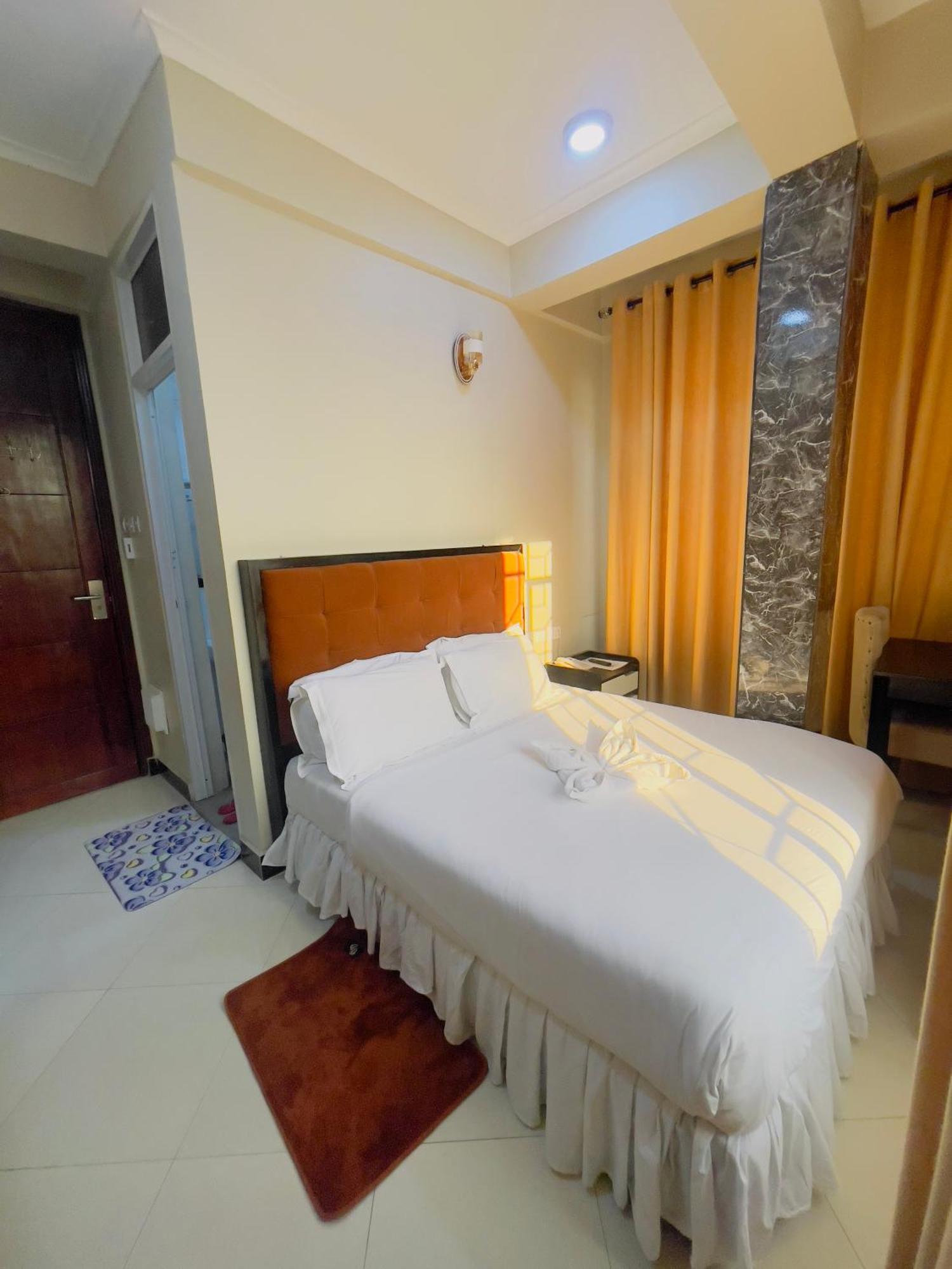 Diary Hotel Dar es Salaam Bagian luar foto